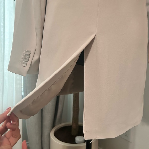H&M Women's Blazer Ivory Jacket Size US S 4/6. Sleeve Workwear open lined - Picture 8 of 12